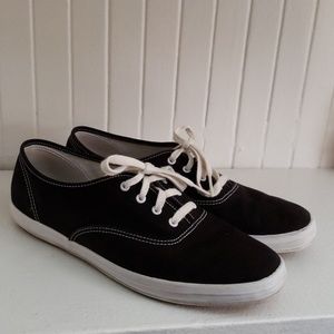 Keds black shoes